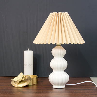 Moderne Art Deco Kegelförmige Kürbis-Keramik PP 1-Licht Tischlampe für das Schlafzimmer 