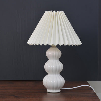 Moderne Art Deco Kegelförmige Kürbis-Keramik PP 1-Licht Tischlampe für das Schlafzimmer 