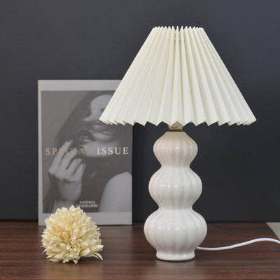 Moderne Art Deco Kegelförmige Kürbis-Keramik PP 1-Licht Tischlampe für das Schlafzimmer 