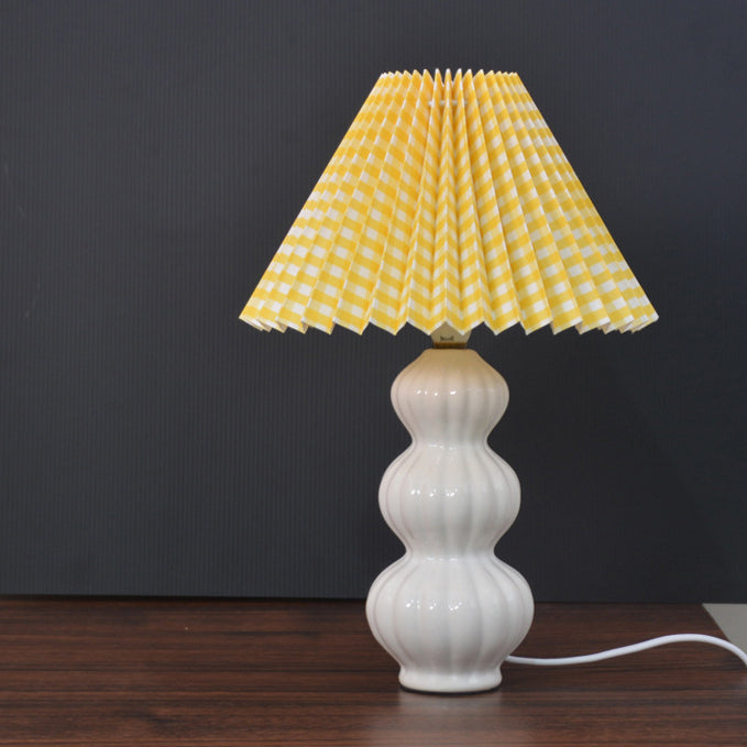Moderne Art Deco Kegelförmige Kürbis-Keramik PP 1-Licht Tischlampe für das Schlafzimmer 
