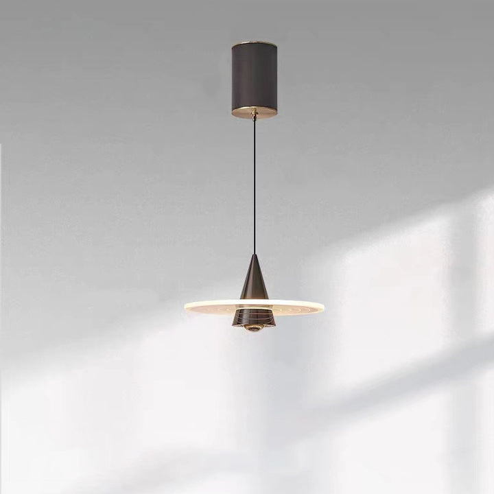 Moderne minimalistische dreieckige Ringzylinder-Hardware-Acryl-LED-Pendelleuchte für das Schlafzimmer 