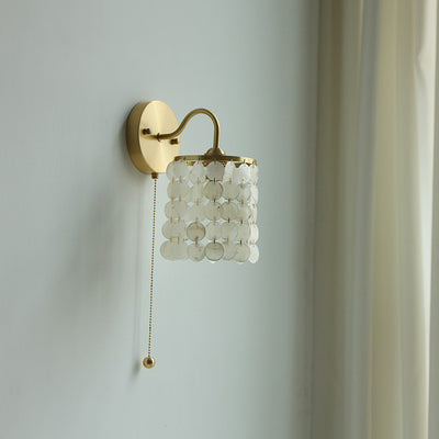 Contemporary Luxury Shell Round Base Crystal Iron 1-Light Wall Sconce Lamp For Bedroom