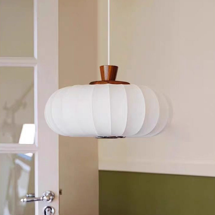 Traditional Chinese Oval Warm Atmosphere Wood Silk 3/4 Light Pendant Light For Bedroom