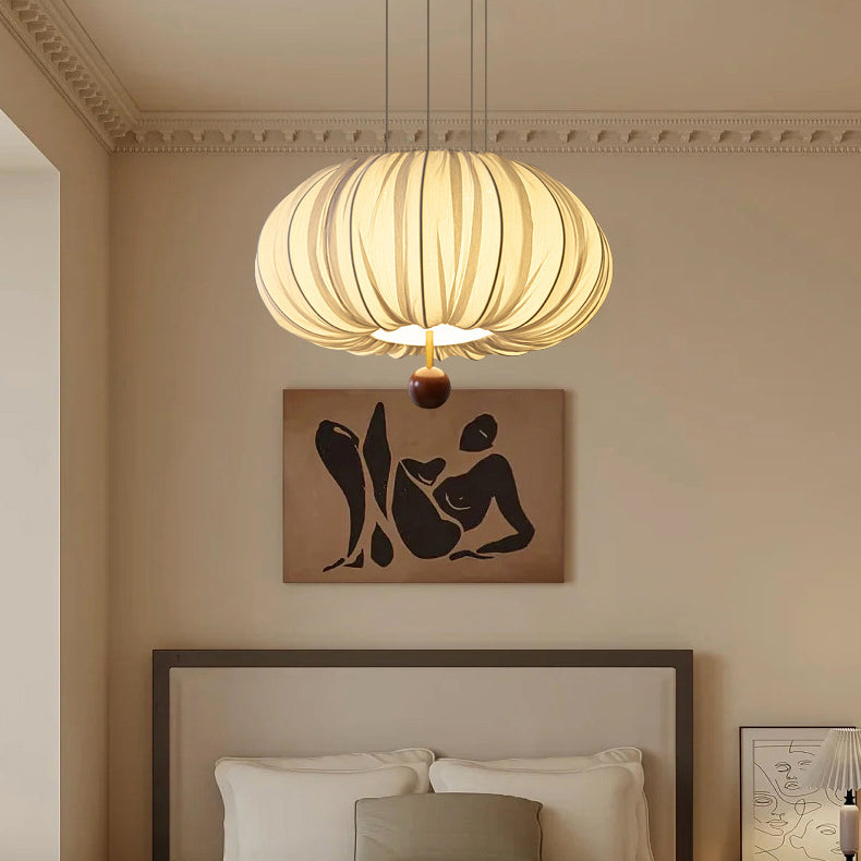 Traditional Chinese Spherical Hardware Fabric 4-Light Pendant Light For Bedroom