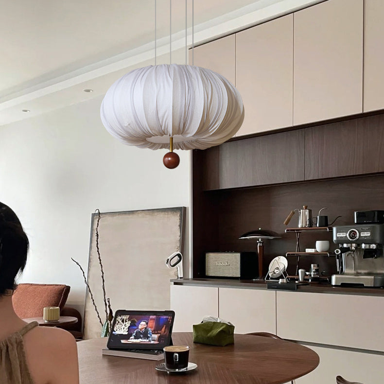 Traditional Chinese Spherical Hardware Fabric 4-Light Pendant Light For Bedroom