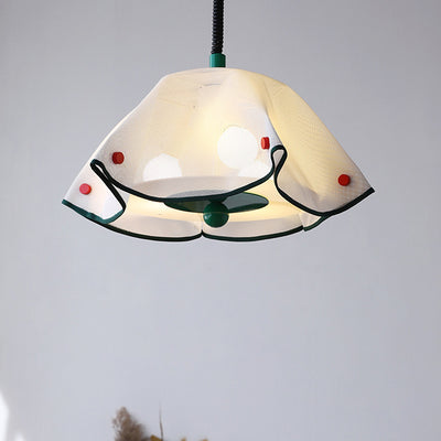 Moderne Mid-Century Eisen-, Acryl- & Stoffblütenblatt geformte 3-Licht Pendelleuchte für Schlafzimmer & Wohnzimmer 