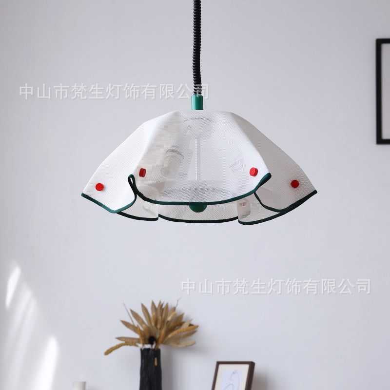 Moderne Mid-Century Eisen-, Acryl- & Stoffblütenblatt geformte 3-Licht Pendelleuchte für Schlafzimmer & Wohnzimmer 