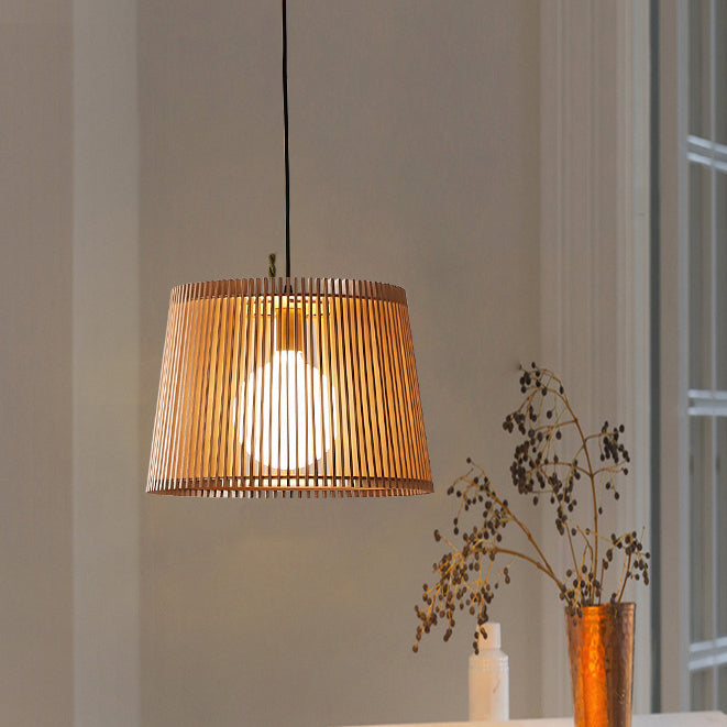 Traditional Japanese Linden Wood & Acrylic Barrel-Shaped 1-Light Pendant Light For Bedroom & Living Room