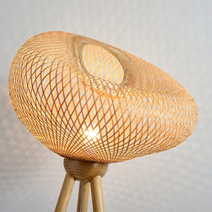 Lampe de sol traditionnelle japonaise en bambou et bois avec base de trépied irrégulière ronde à 1 lumière pour chambre et salon 