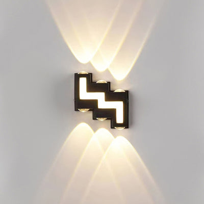 Modern Minimalist Waterproof Aluminum Acrylic Stair-Shaped LED Outdoor Wall Light For Outdoor Patio