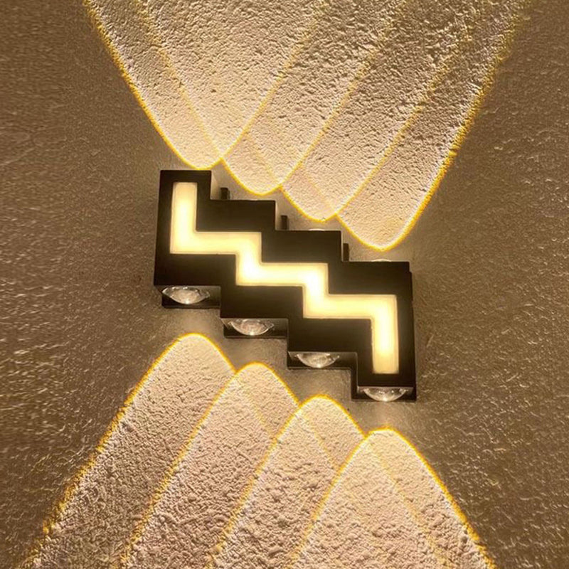 Modern Minimalist Waterproof Aluminum Acrylic Stair-Shaped LED Outdoor Wall Light For Outdoor Patio