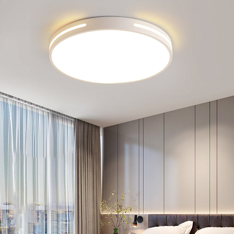 Modern Minimalist Iron And Acrylic Round LED Flush Mount Ceiling Light For Bedroom And Living Room