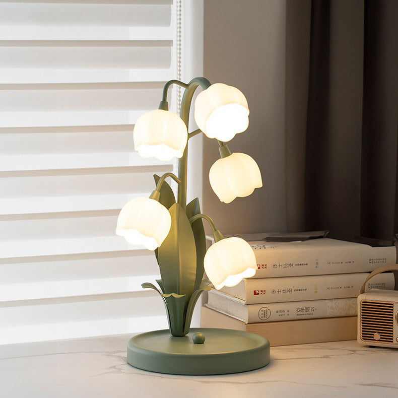 Modern Art Deco Iron And PC Floral Bedside Table Lamp With 5-Light For Living Room And Bedroom