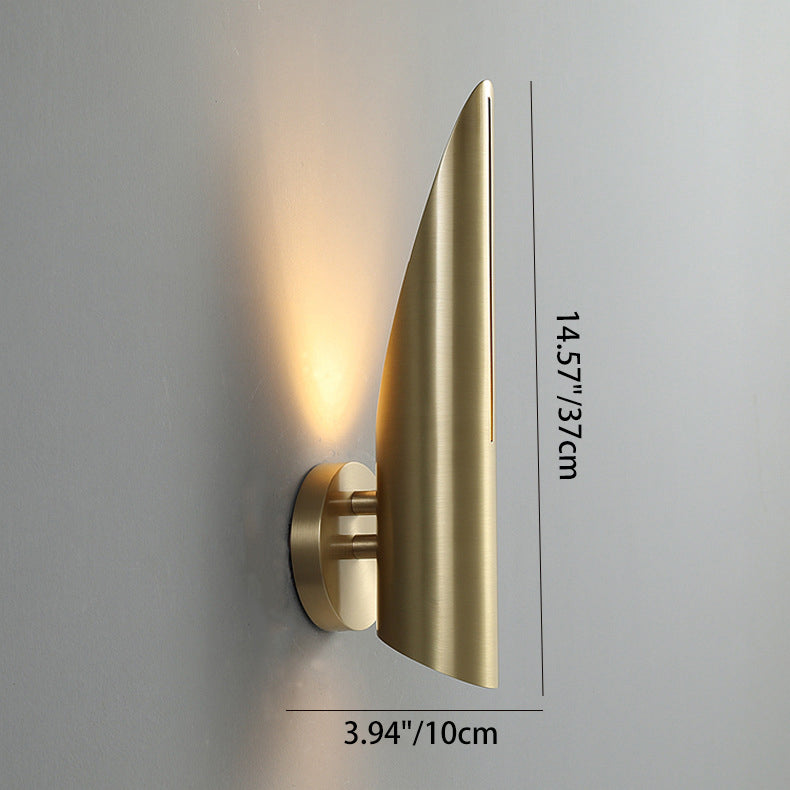 Modern Luxury Copper Triangular Cylindrical 1-Light Wall Sconce Lamp For Living Room And Bedroom