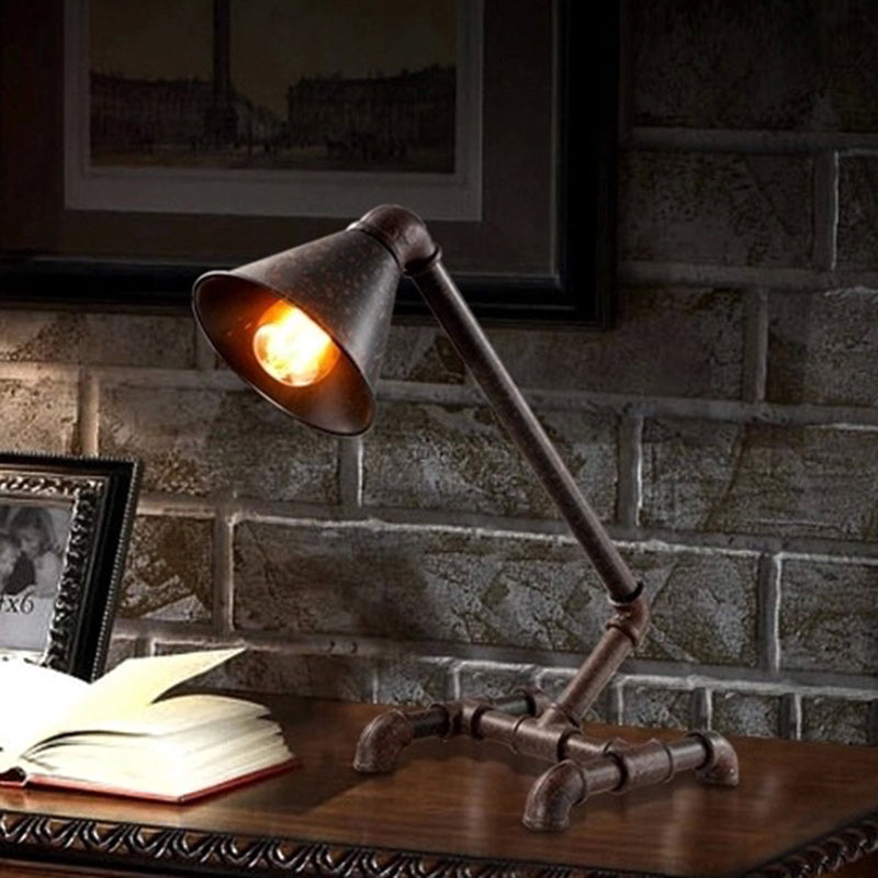 Traditional Industrial Iron Pipe-Shaped 1-Light Table Lamp For Bedroom