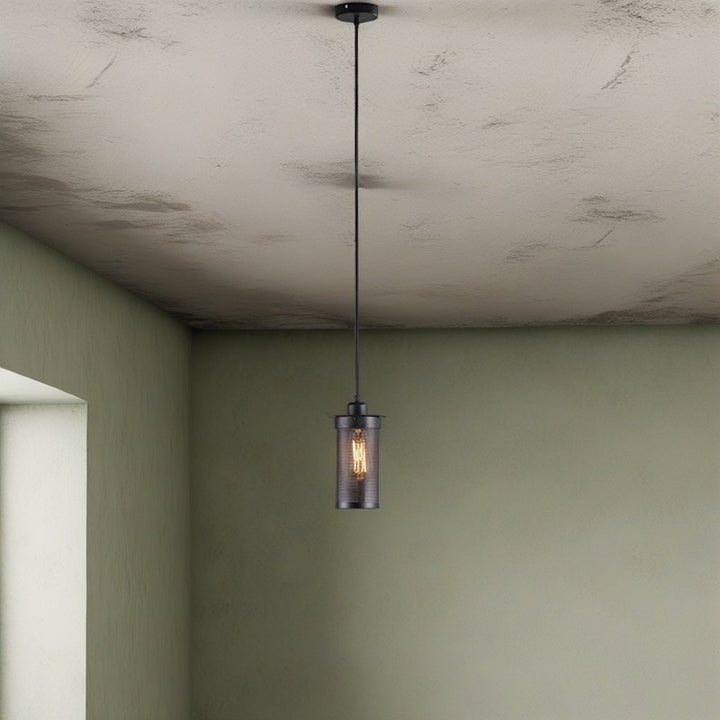 Suspension cylindrique en maille de fer industrielle contemporaine à 1 lumière pour salon 