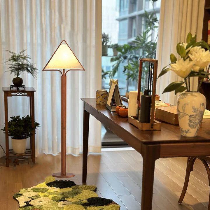 Traditional Vintage Wood Fabric Cylinder Base 1-Light Standing Floor Lamp For Living Room