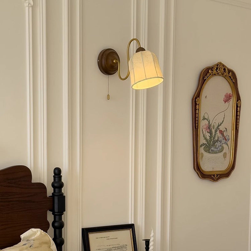 Applique murale 1 lumière avec motif floral en métal traditionnel français pour chambre 