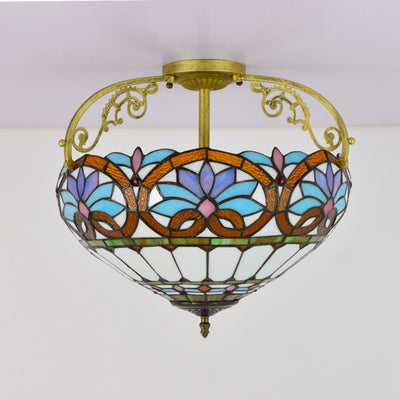 Traditionelle Tiffany Eisen- & Buntglas-Herzkuppel mit Blumenmuster, 3-Licht-Halbeinbau-Deckenleuchte für das Wohnzimmer 