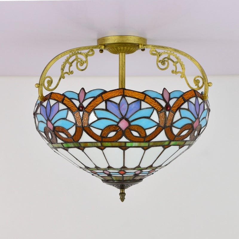 Traditionelle Tiffany Eisen- & Buntglas-Herzkuppel mit Blumenmuster, 3-Licht-Halbeinbau-Deckenleuchte für das Wohnzimmer 