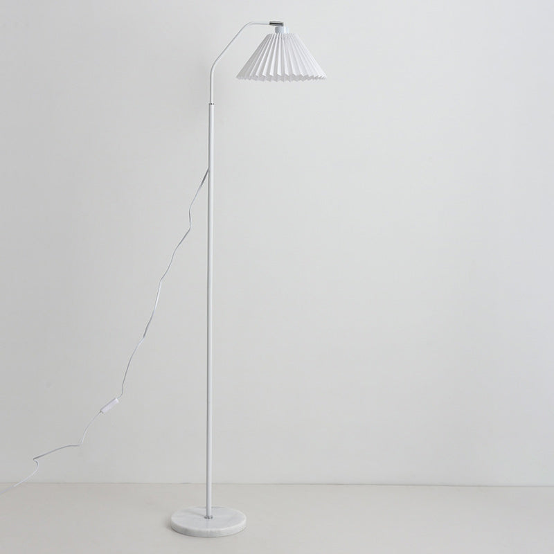 Lampe de sol moderne minimaliste en fer et tissu plissé cylindre à 1 lumière pour salon 