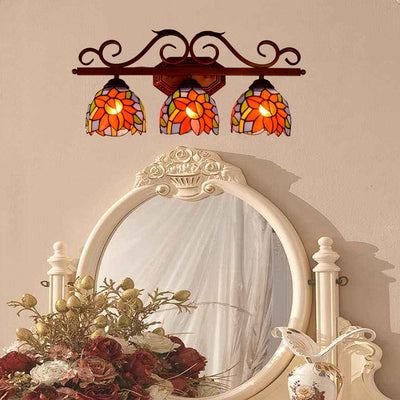 Traditionelle Tiffany-Eisen- und Buntglas-Sonnenblumen-Design 3-Licht-Waschtischlampe Wandleuchte für Badezimmer 