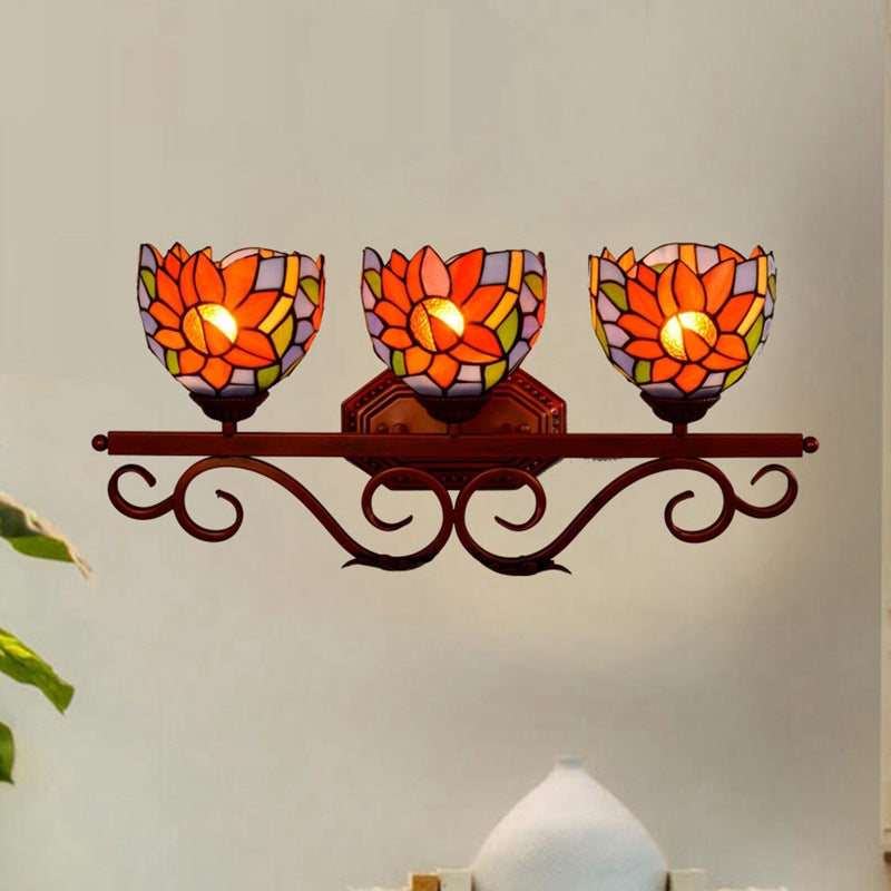 Traditionelle Tiffany-Eisen- und Buntglas-Sonnenblumen-Design 3-Licht-Waschtischlampe Wandleuchte für Badezimmer 