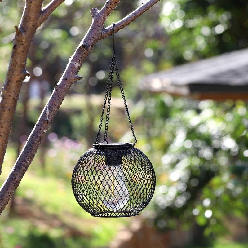 Lumière extérieure LED solaire cylindrique et sphérique en fer minimaliste moderne pour jardin 