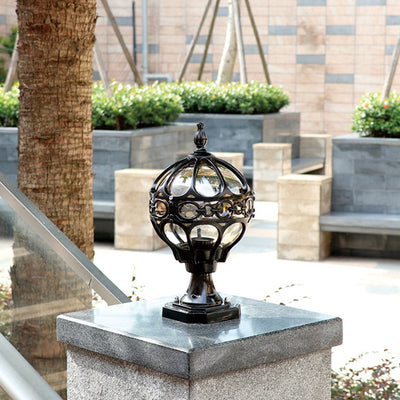 Lanterne extérieure en aluminium traditionnelle française avec globe en verre à 1 lumière pour jardin 