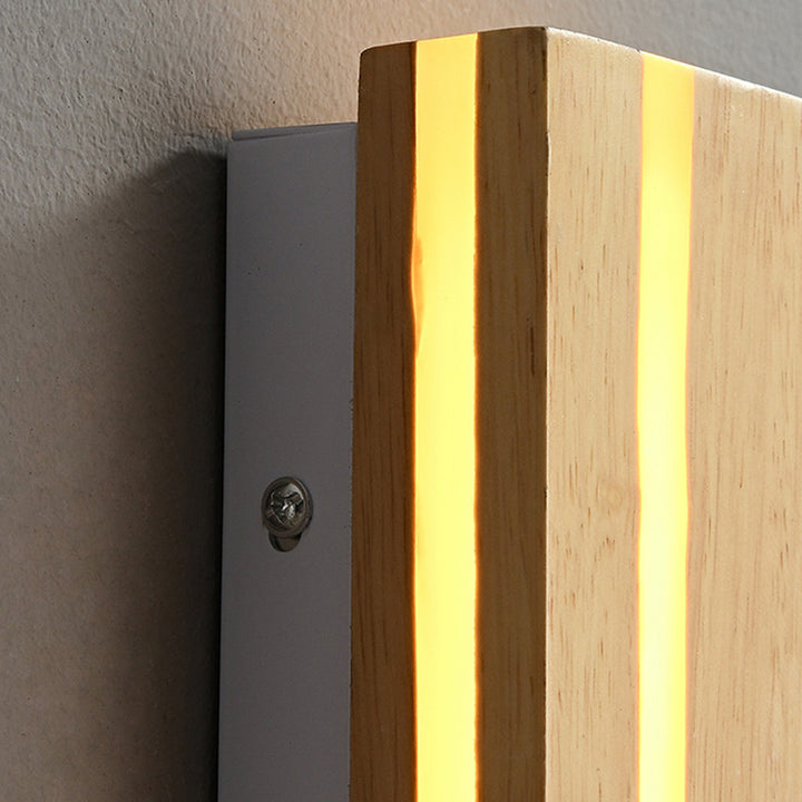 Zeitgenössische nordische Holzharz rechteckige rissige Holzmaserung LED-Wandleuchte für das Wohnzimmer 