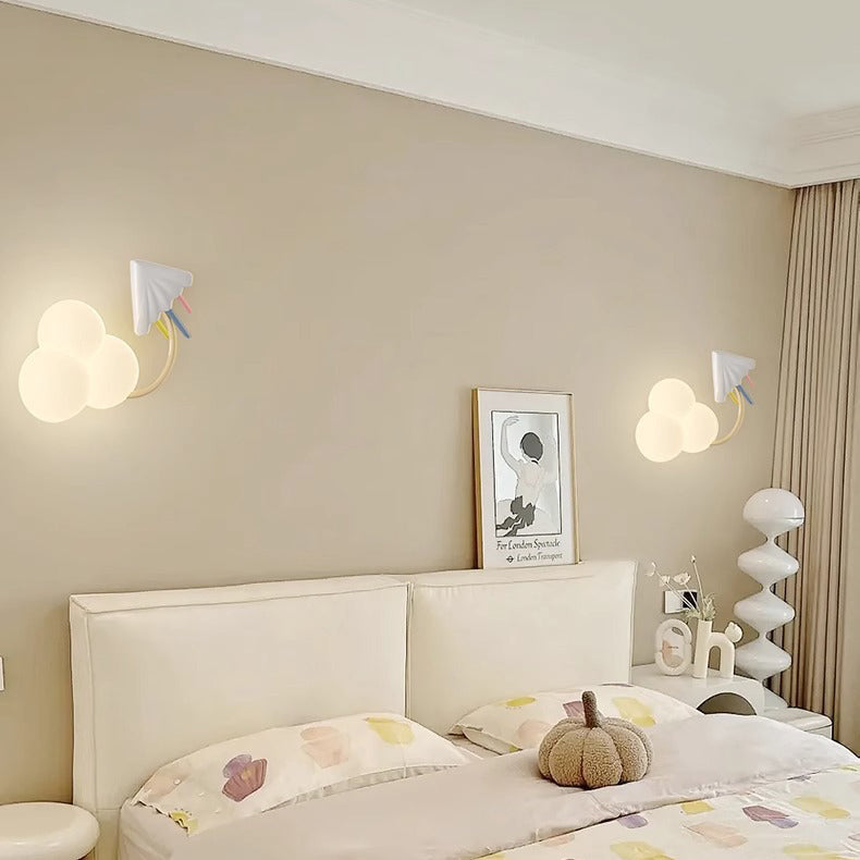 Contemporary Creative Iron &amp; Plastic Cloud-Shaped LED Wall Sconce Lamp For Bedroom