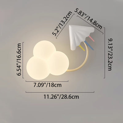現代的なクリエイティブな鉄とプラスチックの雲の形をしたLEDウォールランプ、寝室用 