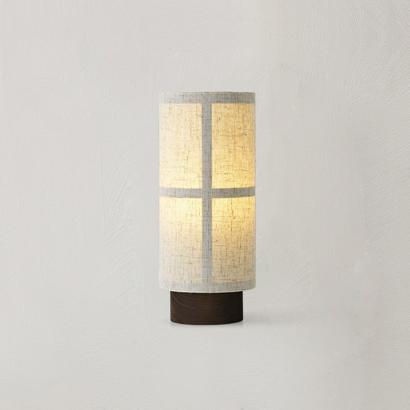 Traditional Japanese Fabric & Wood Cylindrical 1-Light Table Lamp For Bedroom