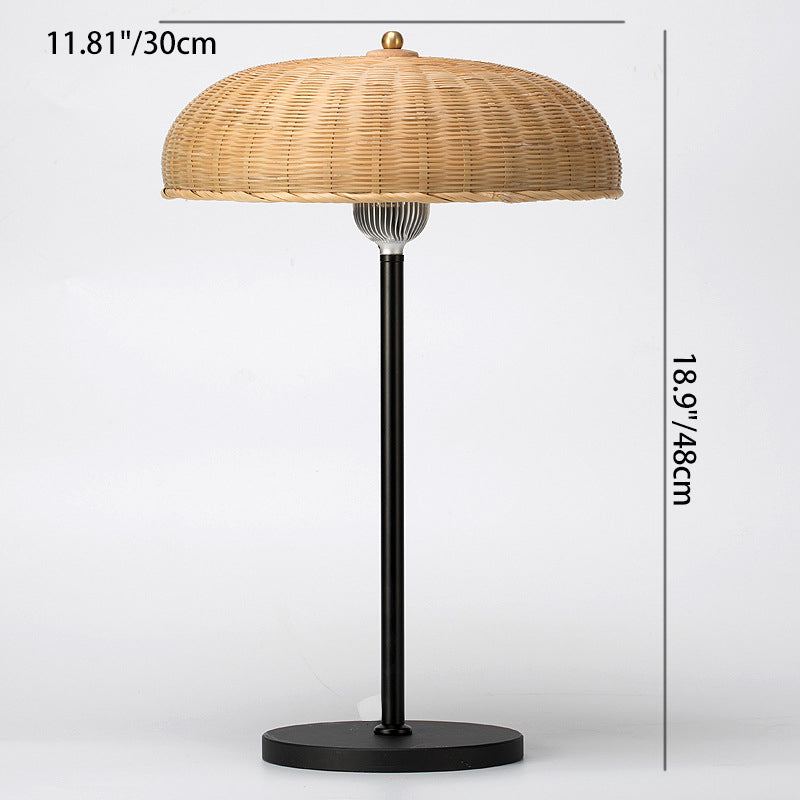 モダンアートデコアイアン＆バンブーラウンドハット型LEDテーブルランプ（ベッドルーム用） 