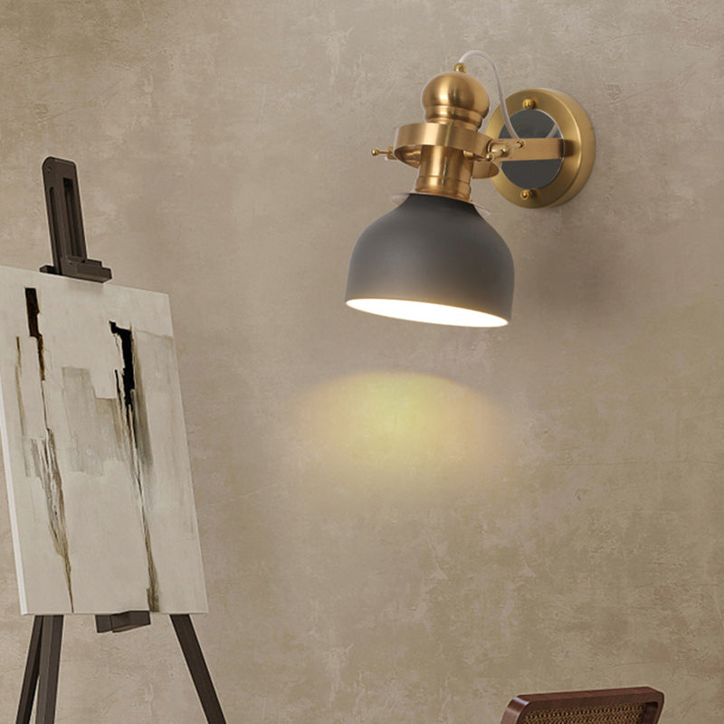 Zeitgenössische industrielle Eisen-Schalenförmige 1-Licht-Wandleuchte für das Wohnzimmer 