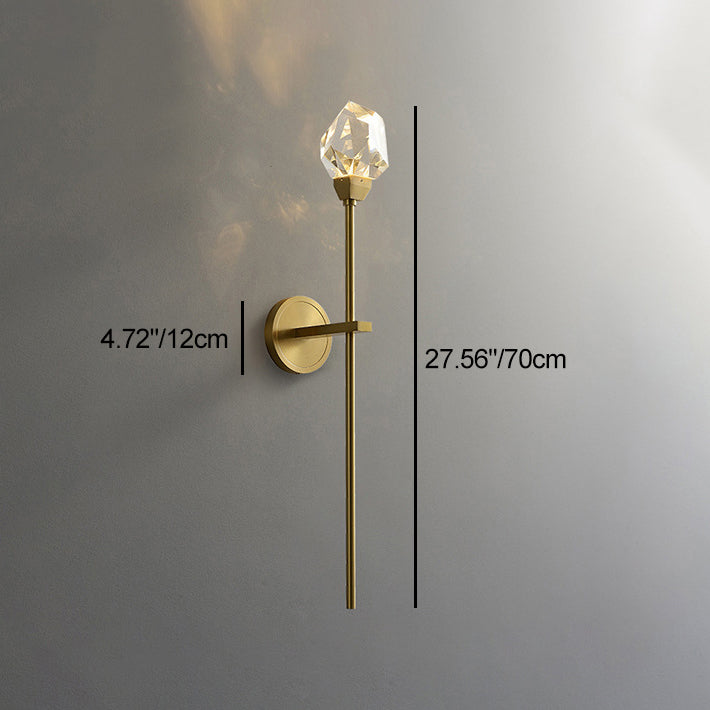 Applique murale LED moderne en laiton luxueux avec tige en cristal irrégulier pour salon 