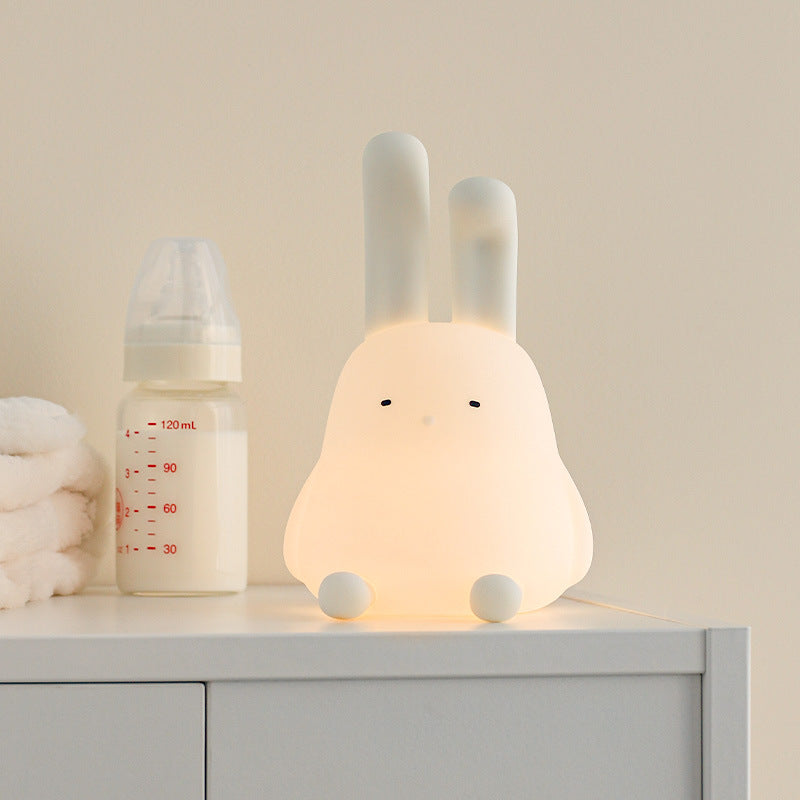 Zeitgenössische kreative ABS-Silikon-Hasen-LED-Nachtlicht-Tischlampe für das Schlafzimmer 