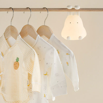 Zeitgenössische kreative ABS-Silikon-Hasen-LED-Nachtlicht-Tischlampe für das Schlafzimmer 
