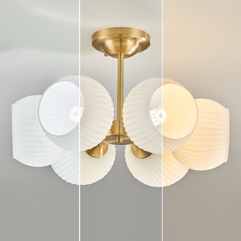 Moderne minimalistische Deckenleuchte mit ganz aus Kupfer bestehendem gestreiftem Glaskugel-Schirm, 4/6-Licht, für das Wohnzimmer 