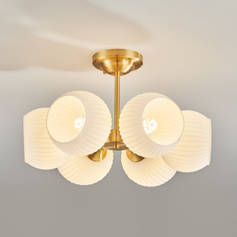 Moderne minimalistische Deckenleuchte mit ganz aus Kupfer bestehendem gestreiftem Glaskugel-Schirm, 4/6-Licht, für das Wohnzimmer 