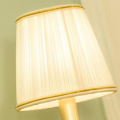 Portavelas de pared con pantalla de tela a rayas de latón europeo tradicional de 1/2 luces para sala de estar 