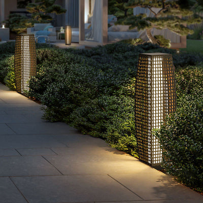 Modern Art Deco Outdoor Solar Column Hollow Projection PE Faux Rattan Hardware LED Standing Floor Lamp For Garden