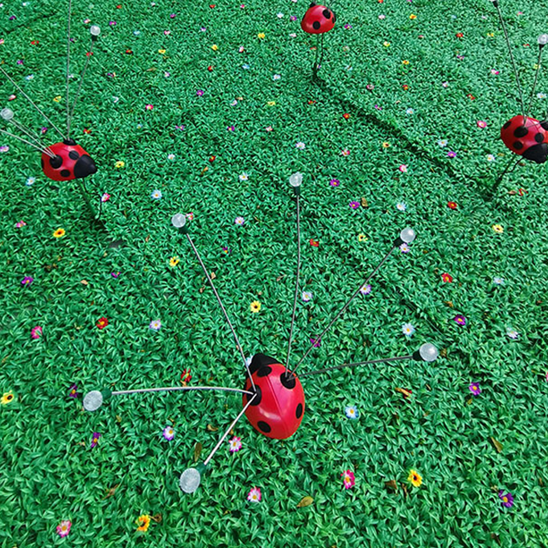 Modern Art Deco Waterproof Stainless Steel PE Ladybug-Shaped Swinging LED Outdoor Landscape Stake Light For Garden