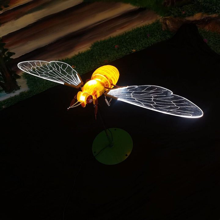 Modern Art Deco Waterproof ABS Acrylic Flapping Wings Animated Bee LED Outdoor Landscape Stake Light For Garden