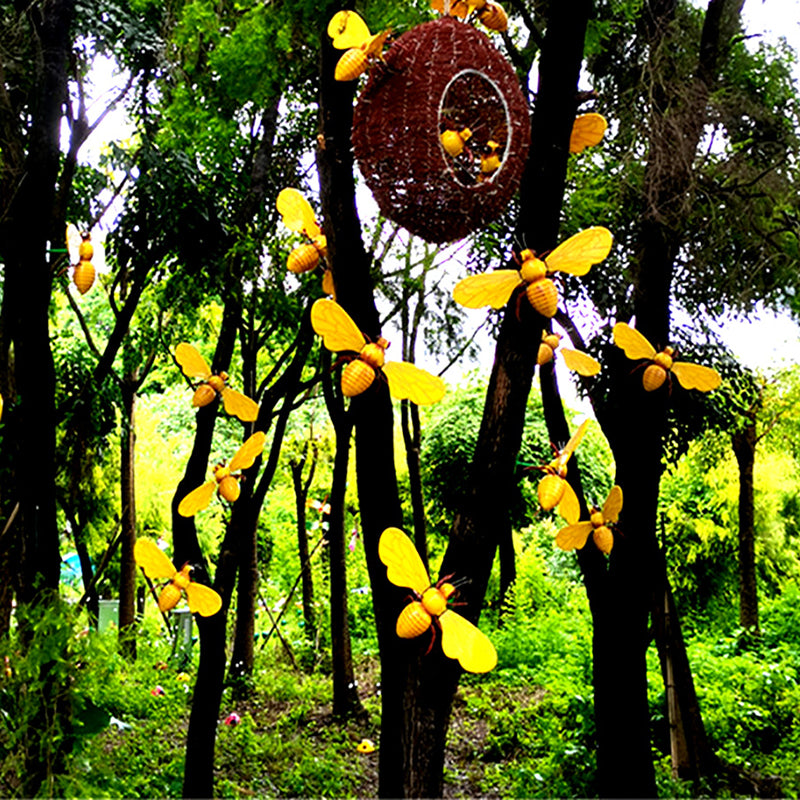 Modern Art Deco Waterproof ABS Acrylic Flapping Wings Animated Bee LED Outdoor Landscape Stake Light For Garden