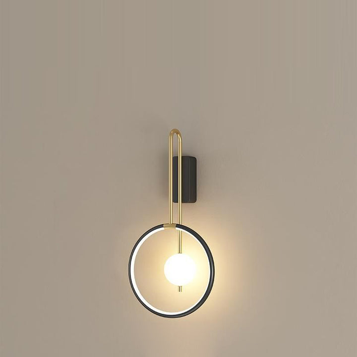 Applique murale LED ronde en métal et acrylique nordique contemporain pour chambre et salon 