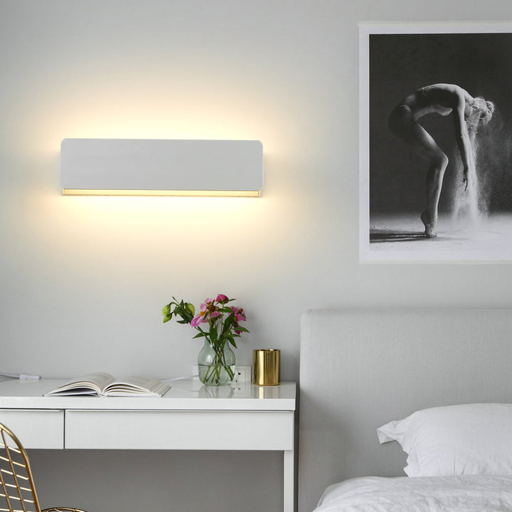 Applique murale LED rectangulaire minimaliste moderne en aluminium pour chambre et salon 