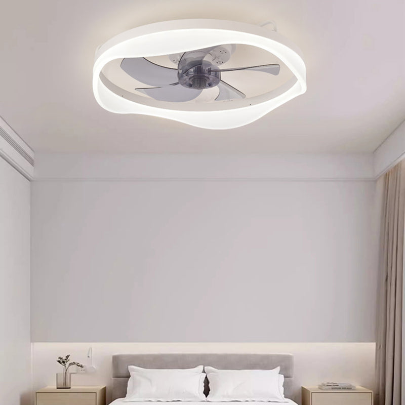 Modern Minimalist Iron &amp; Aluminum Round LED Flush Mount Ceiling Fan Light For Bedroom And Living Room