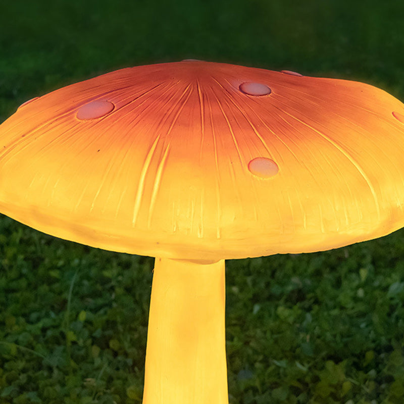 Zeitgenössische kreative LED-Außenleuchte aus Harz und Fiberglas in Pilzform mit solarbetriebenem, wasserdichtem Design für Garten und Terrasse 