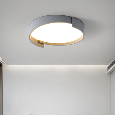Contemporary Nordic Iron & Acrylic Round LED Flush Mount Ceiling Light With High Light Transmission For Bedroom & Living Room